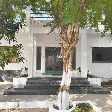 Abhiram Homestay Khajurāho Buitenkant foto