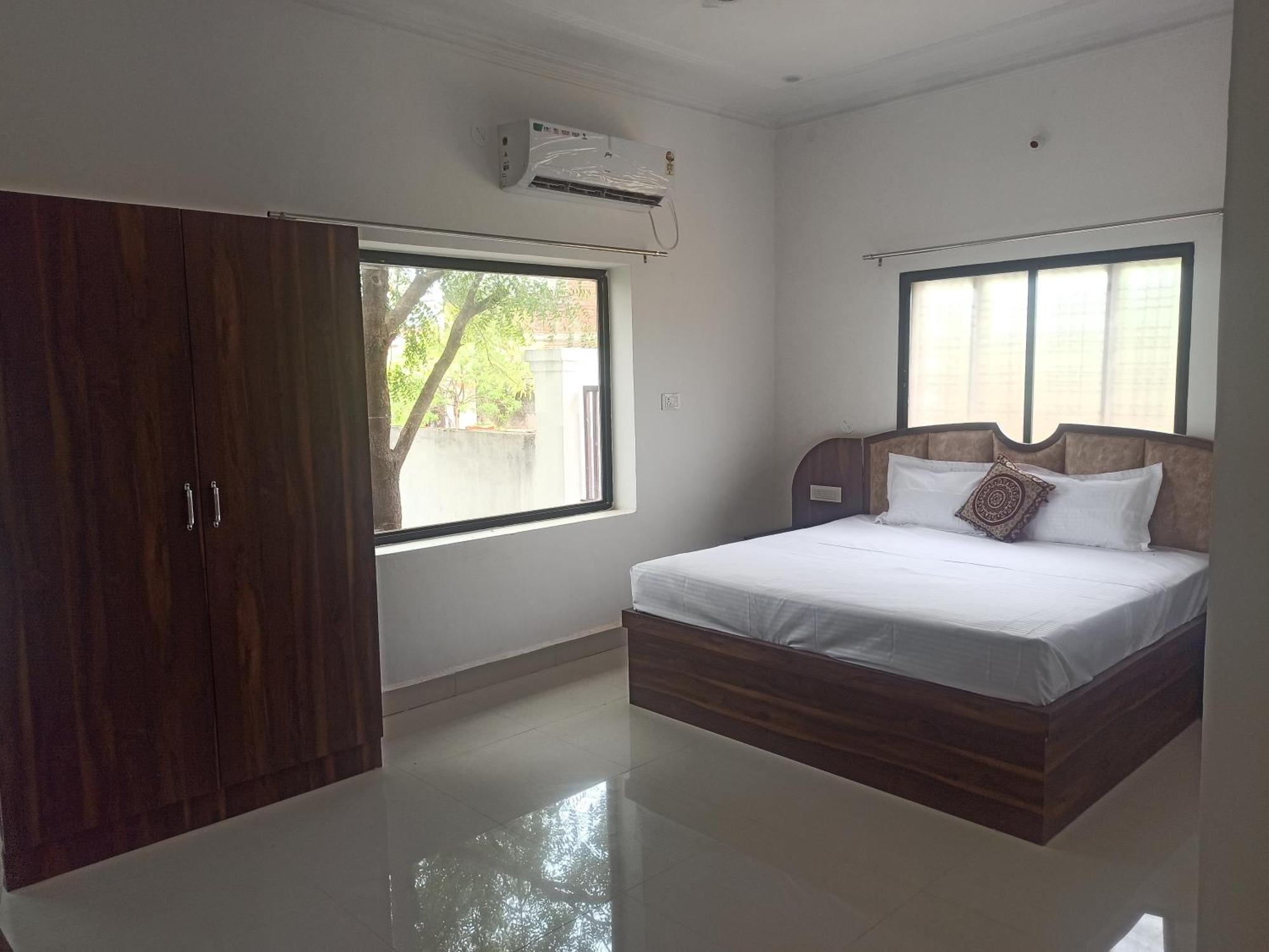 Abhiram Homestay Khajurāho Buitenkant foto