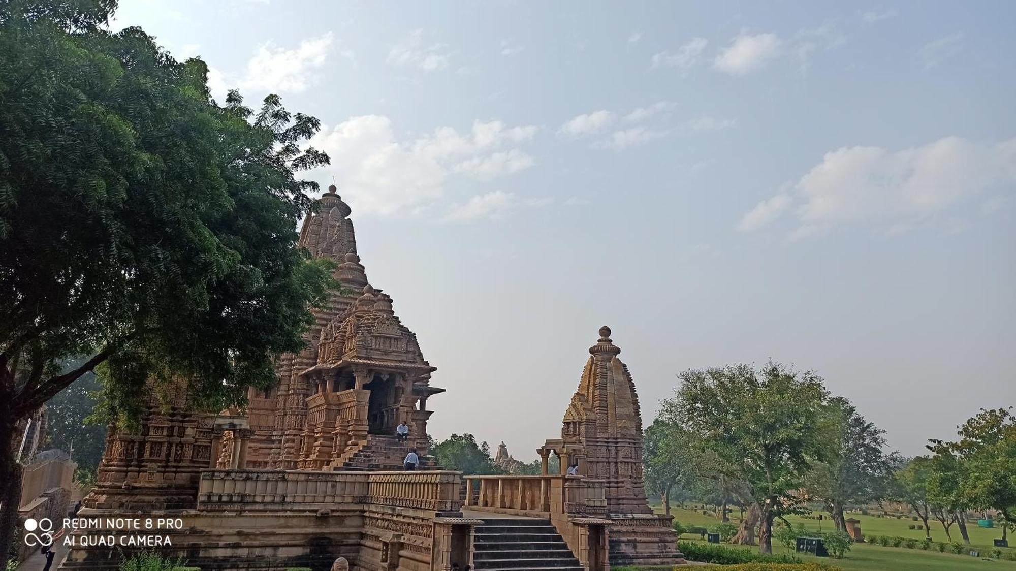 Abhiram Homestay Khajurāho Buitenkant foto