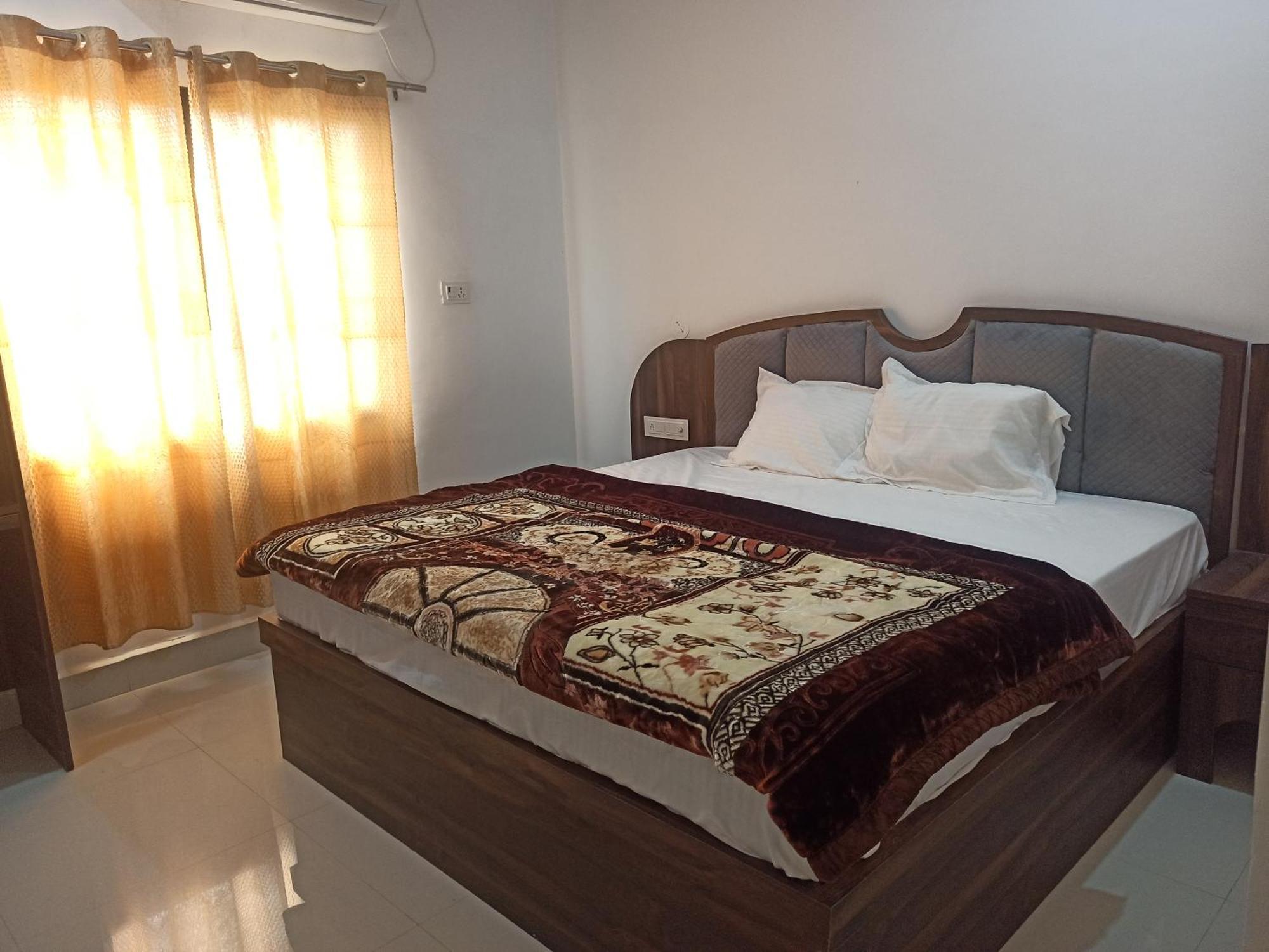 Abhiram Homestay Khajurāho Buitenkant foto