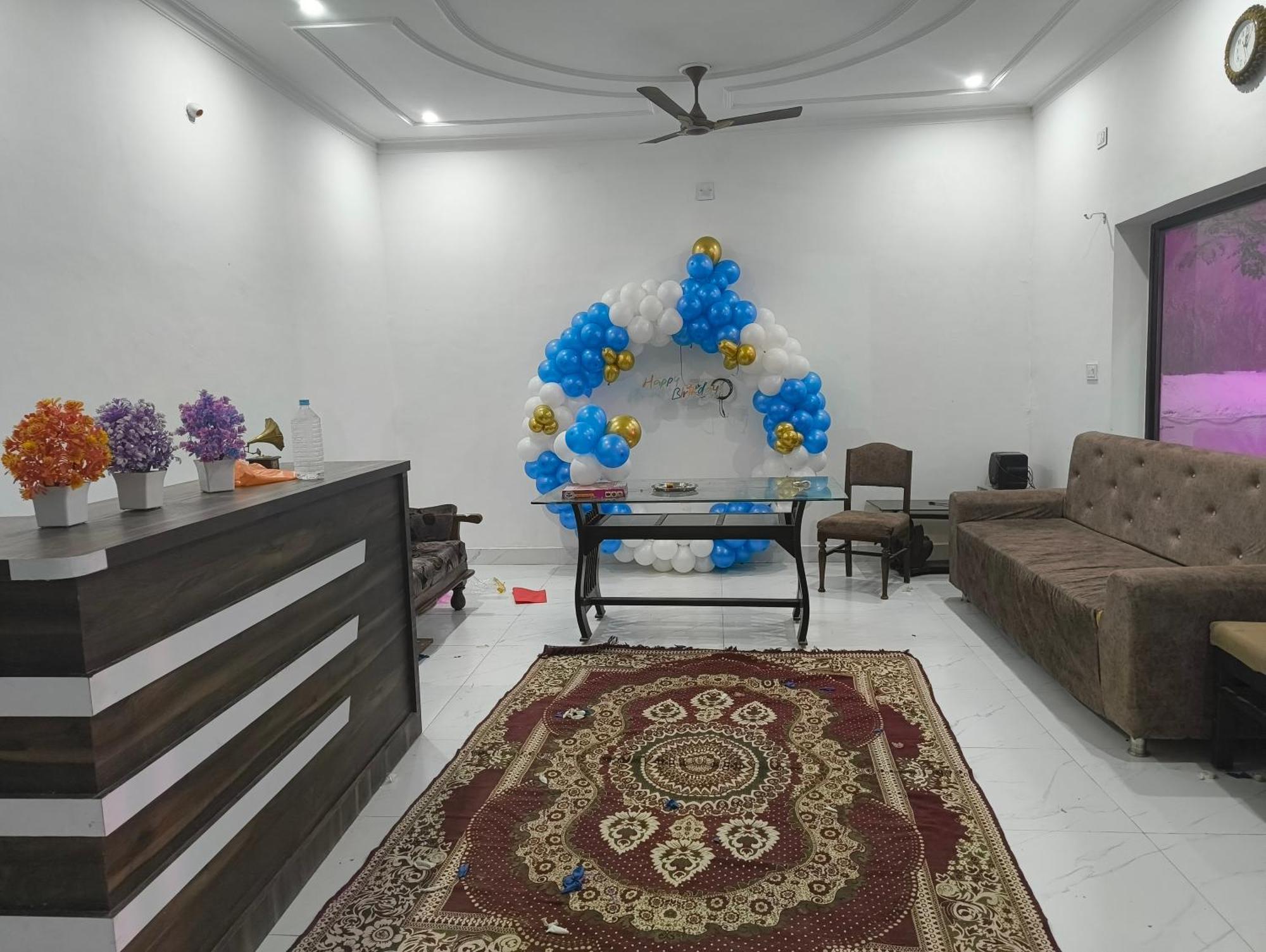 Abhiram Homestay Khajurāho Buitenkant foto